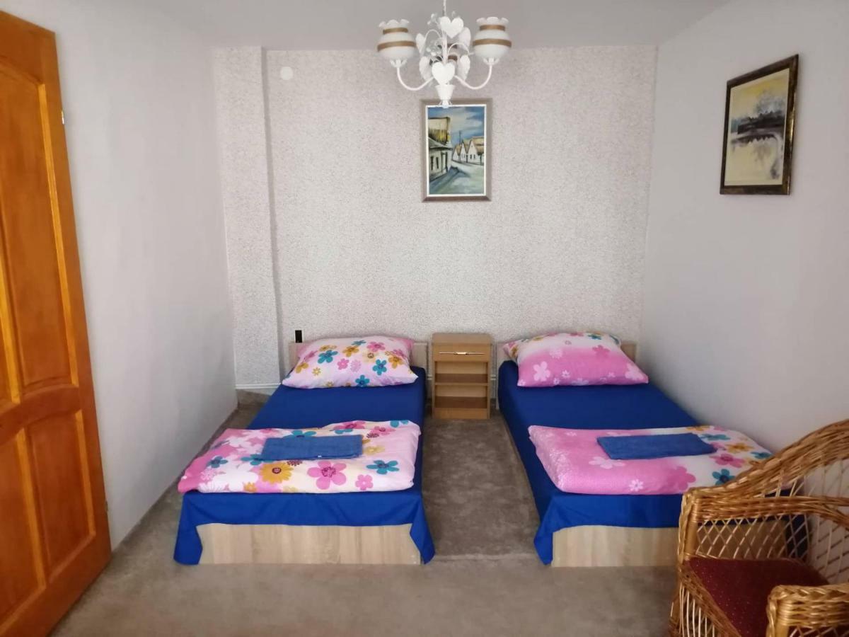 Mandula Apartman 塞格德 外观 照片